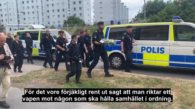 Dödade polisens kollega i tårar • Berättar vad som hände i Biskopsgården смотреть онлайн