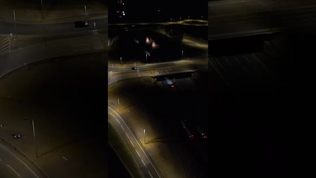 New DJi Mavic Air 2s Drone's Vertical Camera Flight #shorts #fun #motorways 7 смотреть онлайн