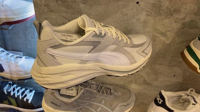 Puma Hypnotic LS (Warm White/White/Glacial Grey) - Style Code: 395295-03 смотреть онлайн
