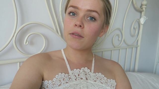 SURPRISING A VIEWER AT THE HAIRDRESSERS! смотреть онлайн