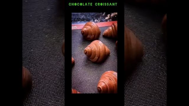 chocolate croissant 🤤 #youtubeshorts #ytshorts #food #buttercuties смотреть онлайн