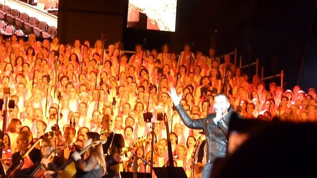 Assasymphonie (Florent Mothe) - 2000 choristes смотреть онлайн