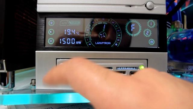 Lamptron cm430 - Recensione ITA fan controller TOUCH смотреть онлайн