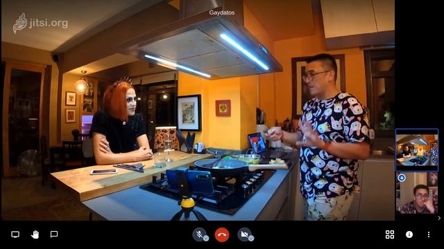 CONVERSAN2 CON GRIZZLY BAR. y su Dueño JORGE CAROCA смотреть онлайн