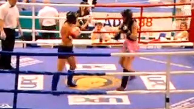 ALENA HOLA (CZE) VS MARTA CHOJNOSKA (POLAND), K-1 WOMEN 56 KG смотреть онлайн