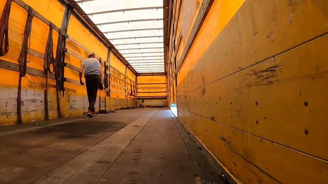 Выгрузка в Мальмё | магазин для грузовиков смотреть онлайн