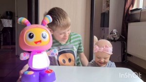 Витя и Алиса, обзор на игрушку от Fisher price  робот Бибель