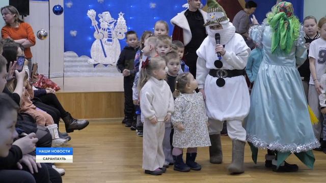 Снеговик на страже праздника смотреть онлайн