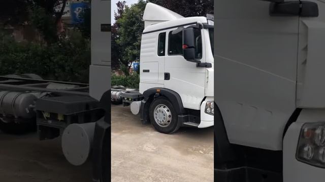 Sinotruck Howo 4x2 cargo truck смотреть онлайн