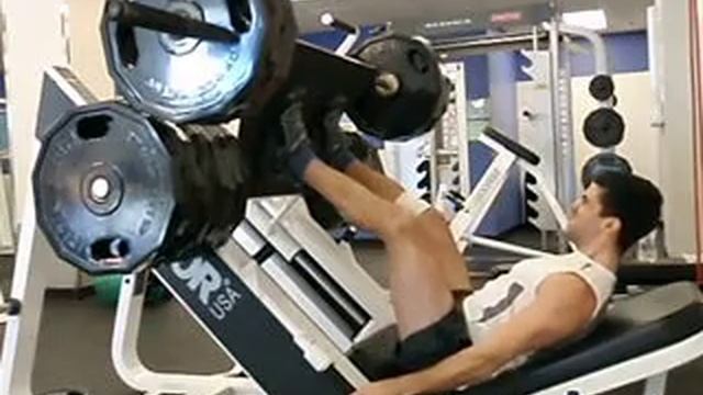 1,665 lbs Leg Press, PARTIAL REP (3 inch), Static Contraction workout (NOT A FULL REP) смотреть онлайн