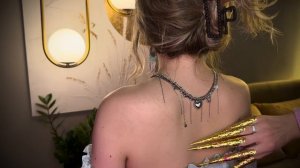 АСМР ✨ Массаж и Мурашки Подруге✨ Осмотр Спины