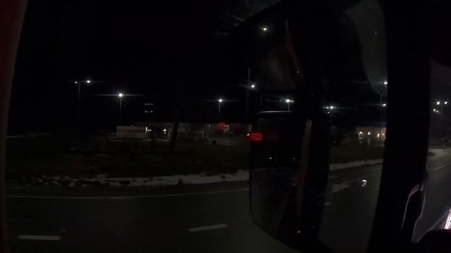 На погрузку в порт | граница | катим в Тверь смотреть онлайн