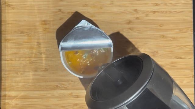 Ottogi Jin Ramen spicy - cup смотреть онлайн