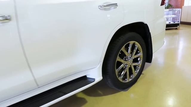 Lexus LX570 "Modellista Aero Kit" (2) смотреть онлайн