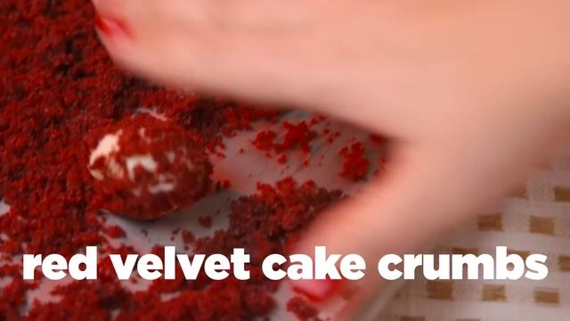 Holiday How To: No-Bake Red Velvet Cheesecake Bites | Delish смотреть онлайн