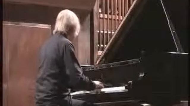 Rachmaninoff - Corelli Variations, op. 42 - Daniil Sayamov (2 from 2) смотреть онлайн