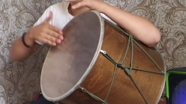 Qochari ( haykakan erg; covered by Ero Music) смотреть онлайн