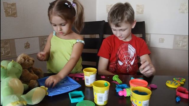 Набор пластилина Play Doh. Лепим из пластилина плей до. Doh. Modeling of plasticine Play Doh. смотреть онлайн