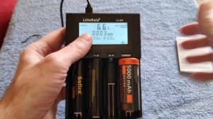 LiitoKala Lii-M4 Smart Charger- Unboxing