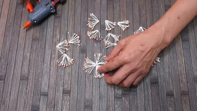 DIY BEADING TUTORIAL - DIY CORSAGE & BROOCH -STAMEN FLOWERS смотреть онлайн