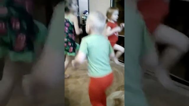 Детская зарядка.(3) смотреть онлайн