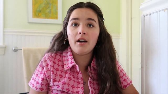 Sylvita's Guide to Mediocre Makeup смотреть онлайн