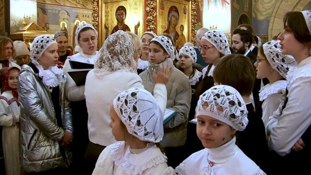 "Небо и земля" Рождественская колядка в исполнении детского церковного хора ,, Радовесть" 2025 г. смотреть онлайн