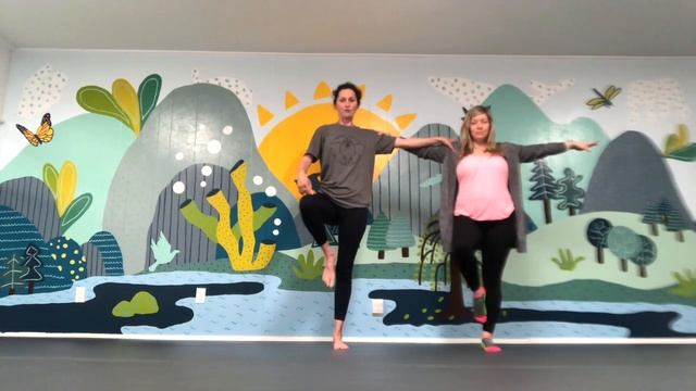 Standing Partner Poses - Nanda Yoga смотреть онлайн
