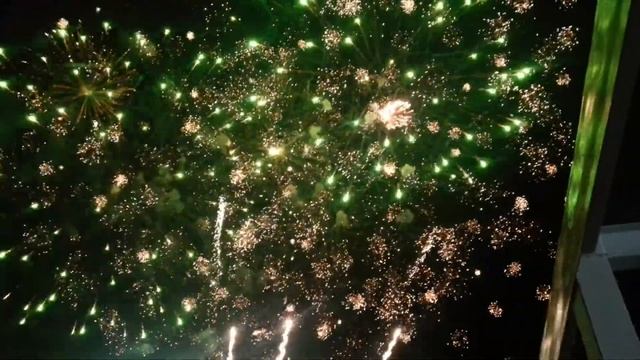 Салют смотреть онлайн