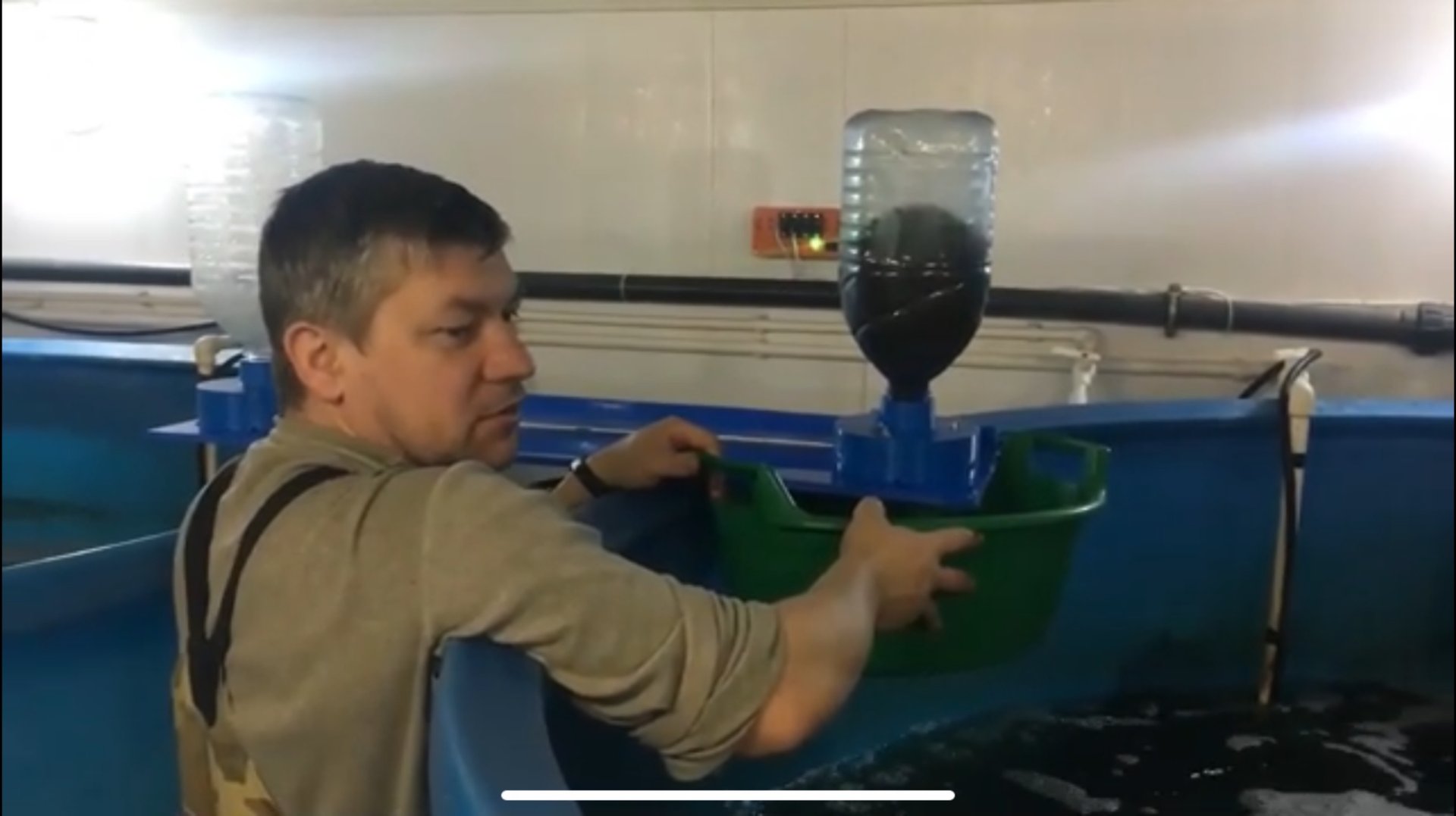 Установка авто кормушек для рыбы АКВАРОСТ/ Сложности возникшие во время настройки. смотреть онлайн