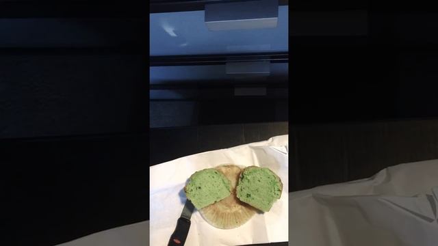 Green Muffin?!?!👍🏽or👎🏽 смотреть онлайн