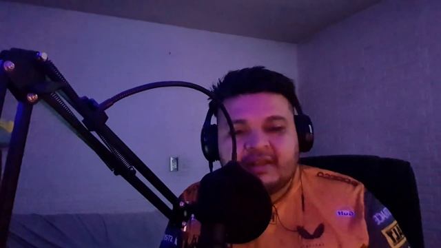 ACCIDENTE EN EL PODIUM DE BAHREIN/GOLPE AL COCHE DE CHECO смотреть онлайн