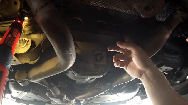 Boost Addictions E9x 335i Differential Brace Installation смотреть онлайн