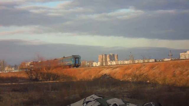 ТЭП70-0062 с пригородным Запорожье-Энергодар смотреть онлайн
