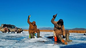 Зимняя Рыбалка! Ловля корюшки на самодур. Рыбалка в Приморье!