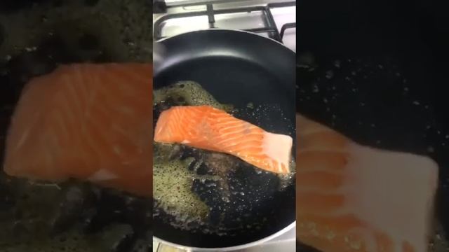 الذ سالمون مع السبانخ بالكريمة بطريقة ياسمين صبري ٢٠٢٢ смотреть онлайн