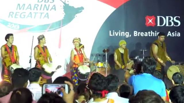 Fanka Fellas at DBS Drum Challenge 2013 смотреть онлайн