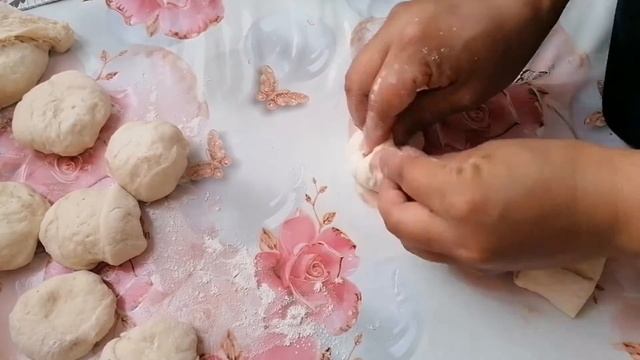 Жұмсақ бүкпе. Жұмсақ пирожки. Пирожки как пух. Пирожки с яйцами. Пирожки с капустой. смотреть онлайн