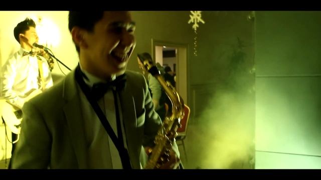 Chuck Chuck Norris Music Band смотреть онлайн