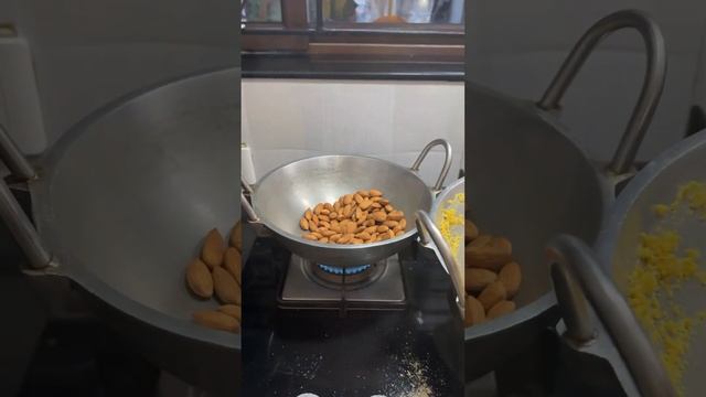 How to Make Perfect Besan Ladoo at Home | Easy Recipe Step-by-Step #besanladu смотреть онлайн