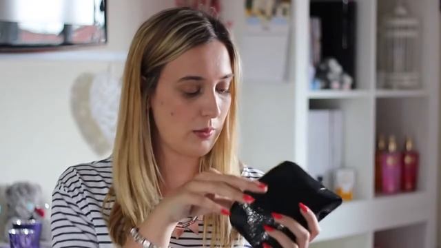 What's In My Bag | iamemmawilde смотреть онлайн