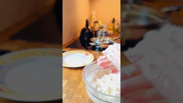 Нежные #сырники для вашего утра #готовимдома смотреть онлайн