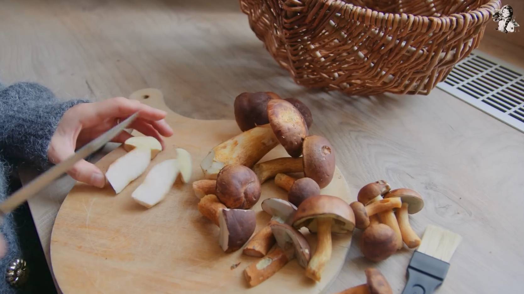 Her 86m2 #162 Жизнь в открытке Ghibli собираем овощи и картофель, собираем грибы, простые рецепты смотреть онлайн