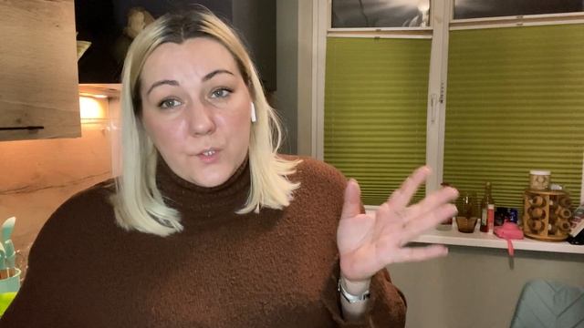 КУХОННАЯ БОЛТАЛКА/ ПОДЪЕДАЕМ ЗИМНИИ ЗАПАСЫ смотреть онлайн