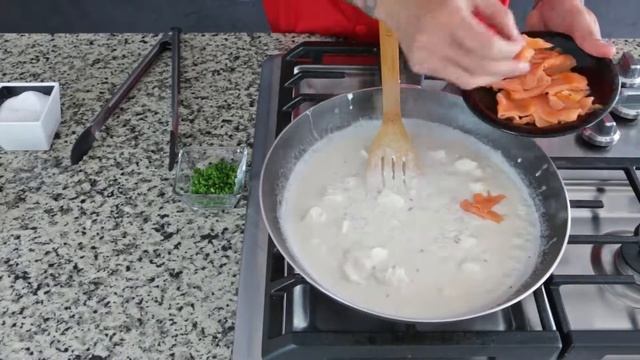 Fusilli con Salmón Ahumado смотреть онлайн