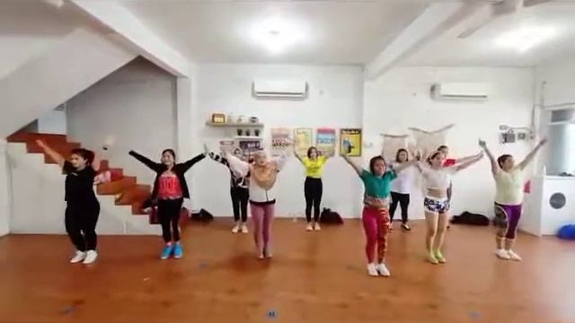 zumba lalisa @zin Susi #freya studio смотреть онлайн