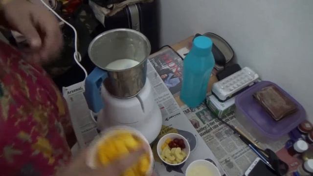 Mango and Banana Milk Shake | Sima Rani Biswas смотреть онлайн