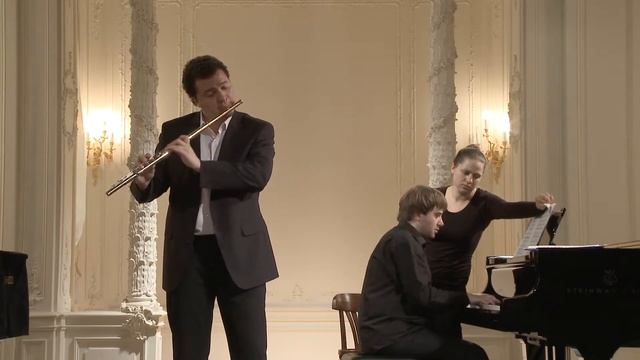 М. Равель - Павана на смерть инфанты (переложение для флейты с фортепиано Н. Платонова) смотреть онлайн