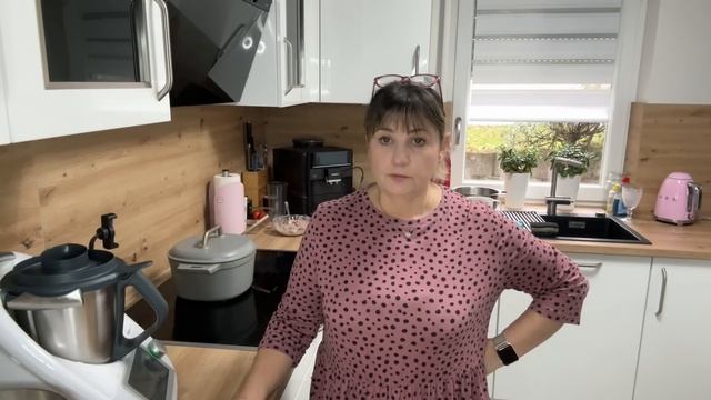 Огромное счастье когда Мама рядом,цените это время,пол-пакета денег,старались как могли,всё детям смотреть онлайн