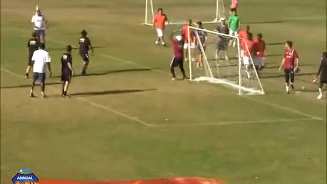 2013 QPCC 8-a-side Opening - Cold Stone 1 vs Cinnabon 1 смотреть онлайн